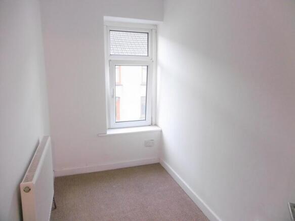 Bedroom 3 (FRONT)
