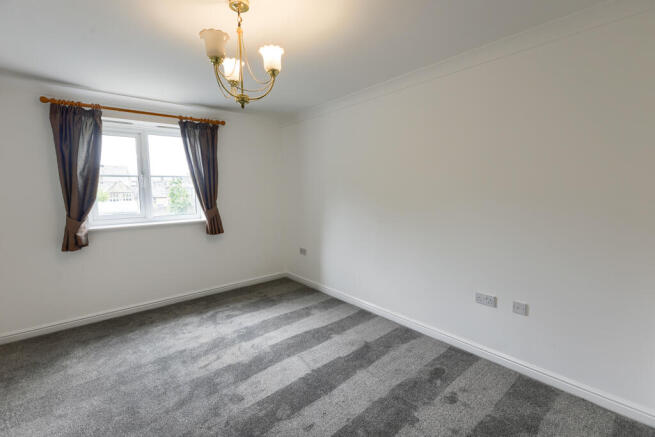 2 bed Apartment for sale Image 9