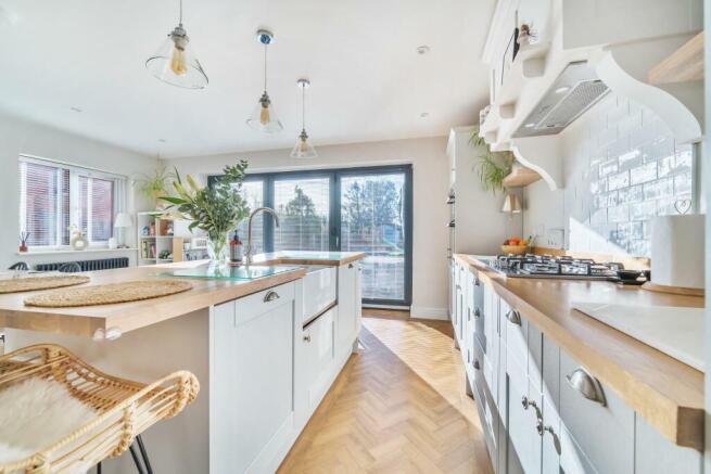Kitchen3.jpeg