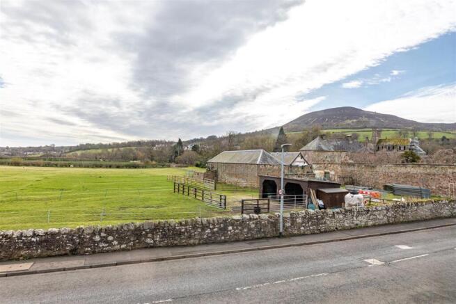 The Gate House Abbey Mill Park Melrose 08.JPG