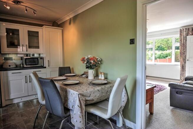 Kitchen / Breakfast