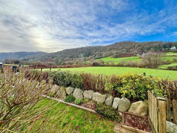 PHOTO-2025-12-17-14-10-21 (3).jpg