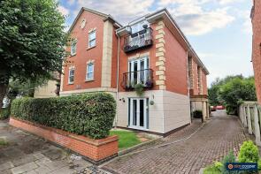 Flat 2, 27 Avon Lodge, Manor Park Road, Nuneaton CV11 5HB