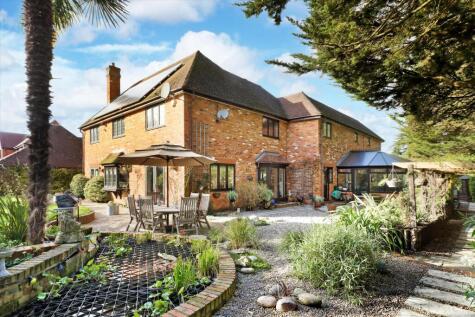 Ashton Place, Maidenhead, Berkshire, SL6.