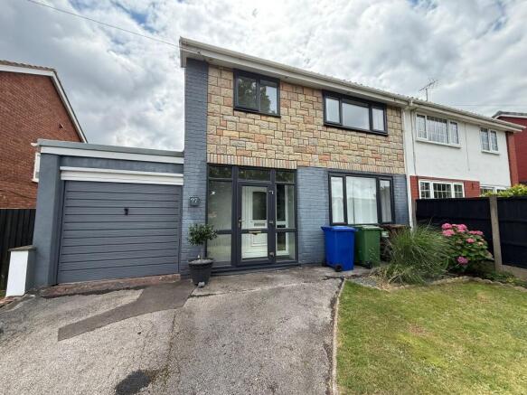 Hednesford Road, Rugeley- 3 bedroom semi detached