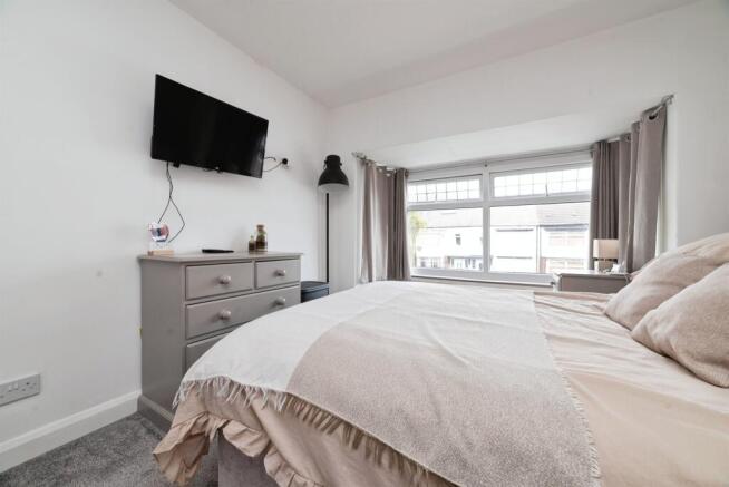 3 bed Terraced for sale Image 8