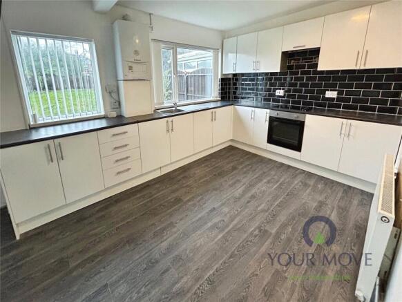 Kitchen/ Dining