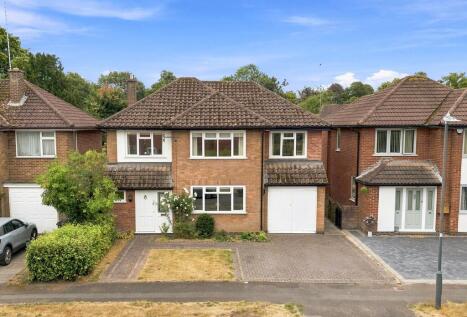 Pears Close, Kenilworth
