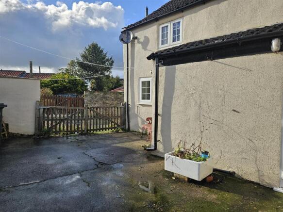 Rear garden.jpg