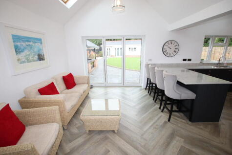 Seafields Road, Holland on Sea, CO15