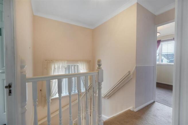 3 bed Detached for sale Image 10