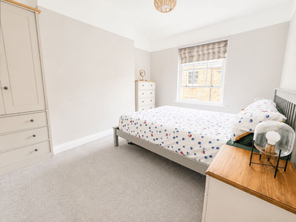 2 bed Terraced for sale Image 10