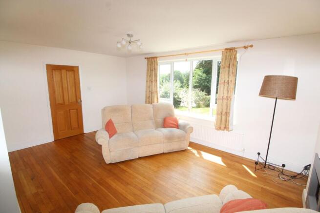 The Hill Drive, Lutterworth, LE17 photo 4