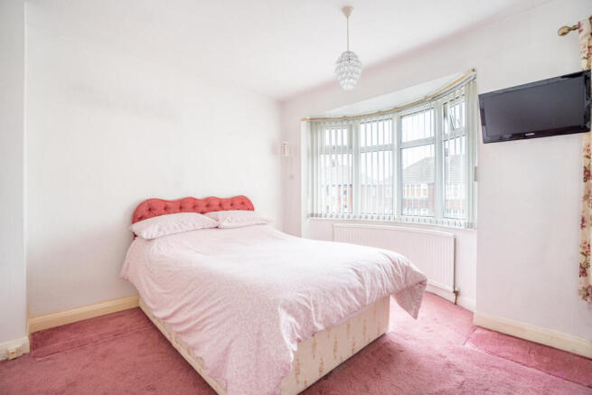 2 bed Semi-Detached for sale Image 8