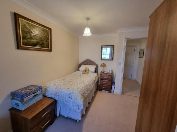 Flat 17