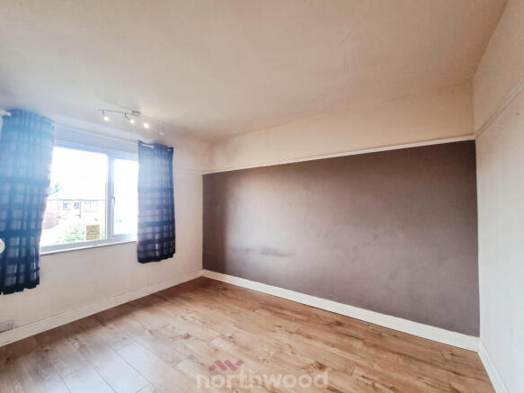 3 bed Semi-Detached for sale Image 8