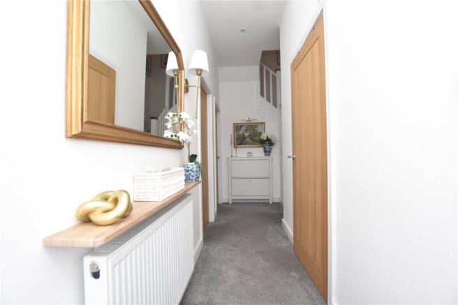 3 bed Town House for sale Image 12