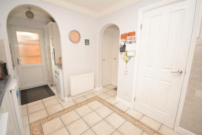 Kitchen to utility.jpg