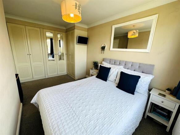 3 bed Detached for sale Image 9