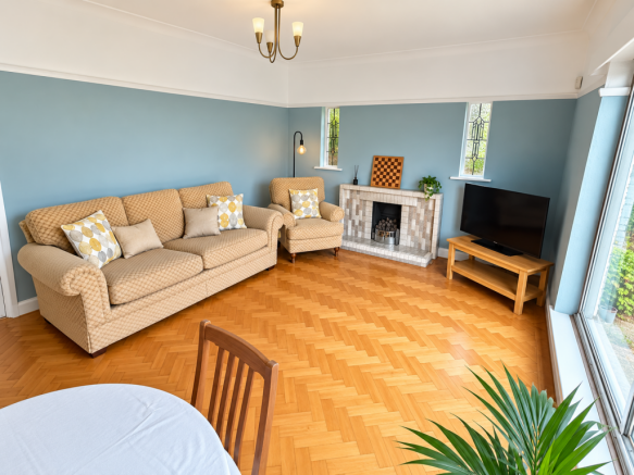 Border Road, Wirral, CH60 photo 4