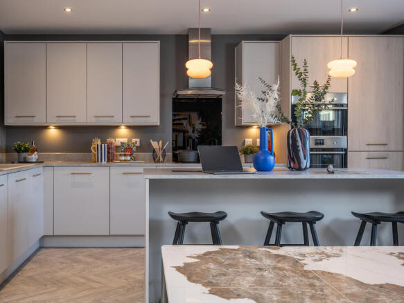 Redrow - Stratford Lifestyle - Kitchen - 72031