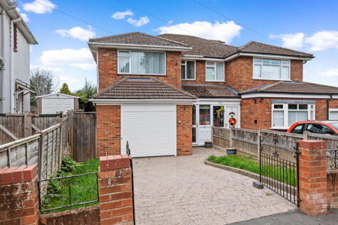 21 Morrin Close, Claines, Worcester. WR3 7PF