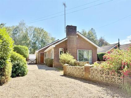 Vicarage Road, Verwood, Dorset, BH31