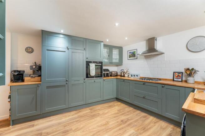 2 bed End of Terrace for sale Image 10