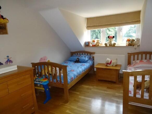 Photo 10