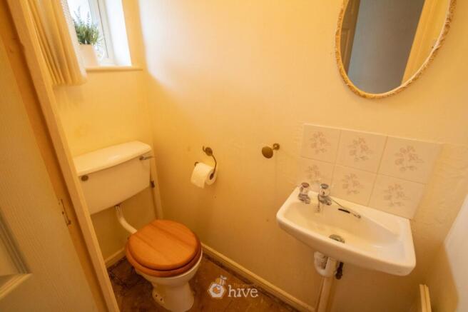 3 bed Detached for sale Image 9