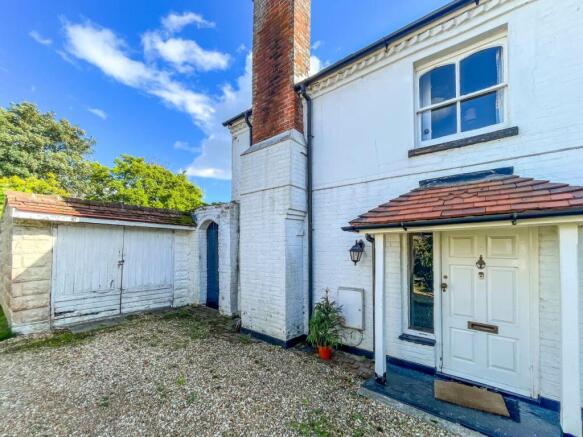 bumble cottage front