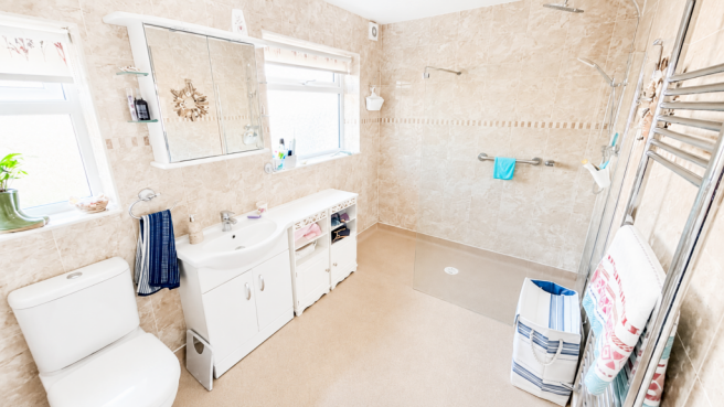 3 bed Detached for sale Image 9