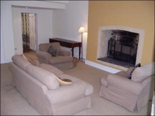 Large Lounge