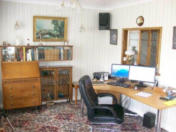 Photo 4