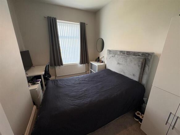 3 bed Semi-Detached for sale Image 12