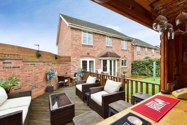 4 bed Detached for sale Image 2