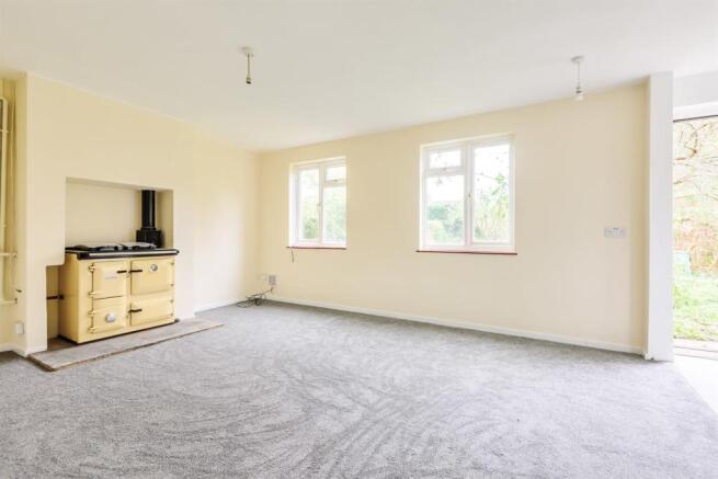 Dining/family room