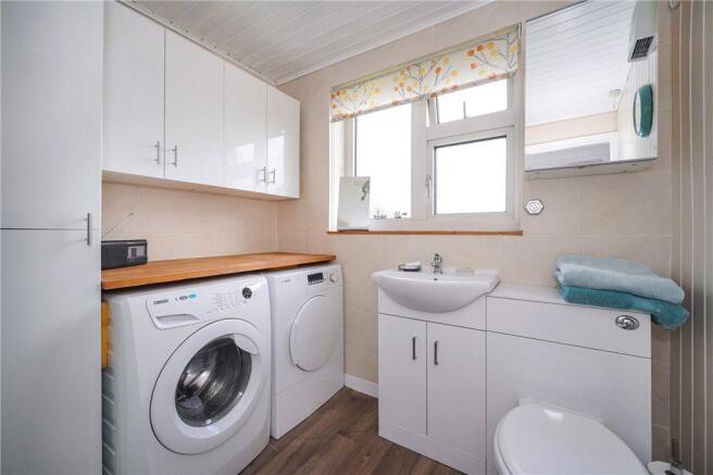 Utility/Shower Room