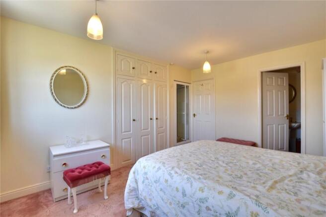 3 bed Detached for sale Image 6