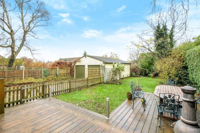 Garden & Garages