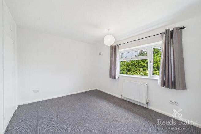 3 bed Semi-Detached to rent Image 11