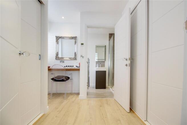 Dressing/Ensuite