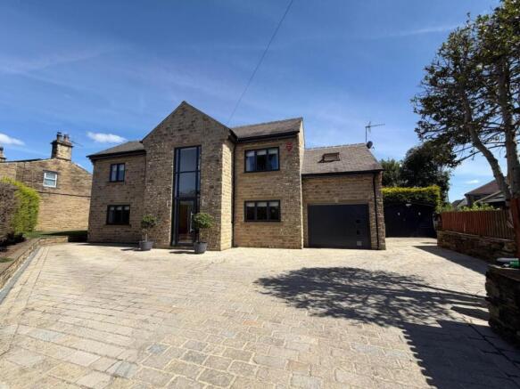 3 bed Detached for sale in pudsey