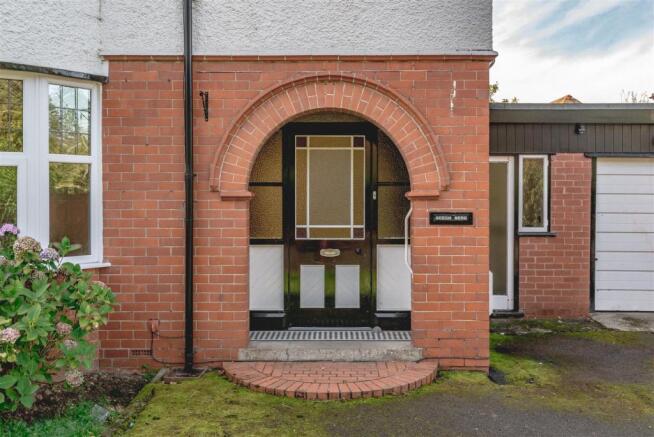 27 North Road, Builth Wells,-9.jpg