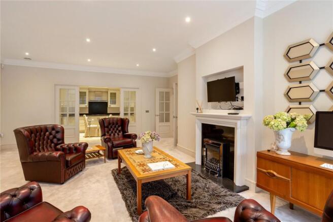 Drawing/Dining Room