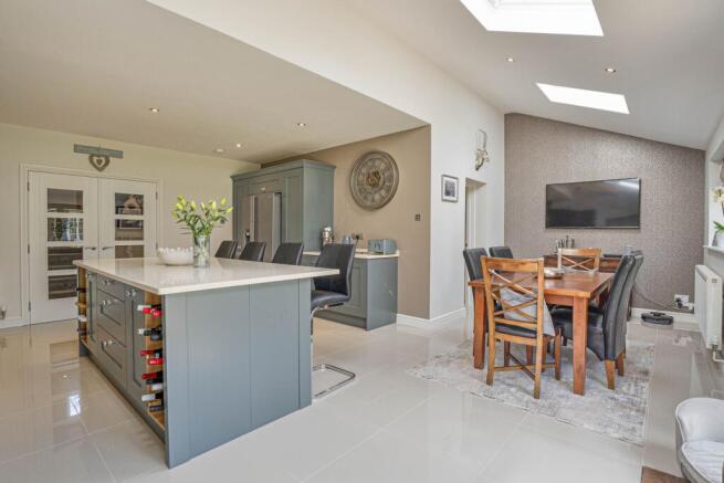 Kitchen/Ding Room