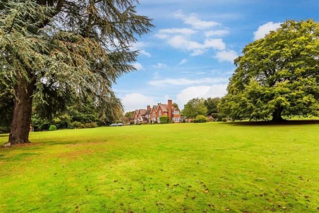 house. estate agency Wonersh