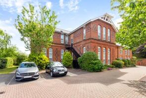 10, Bankside House, Elm Road, Winchester SO22 5LZ