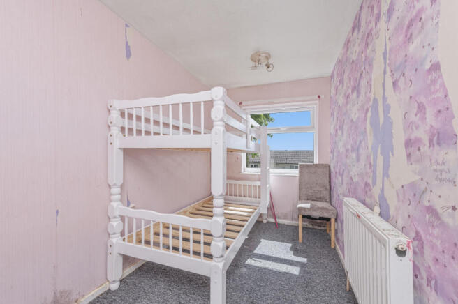 3 bed Terraced for sale Image 11