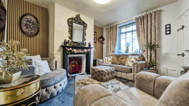 Woodend Street, Lees, Oldham, OL4 photo 4